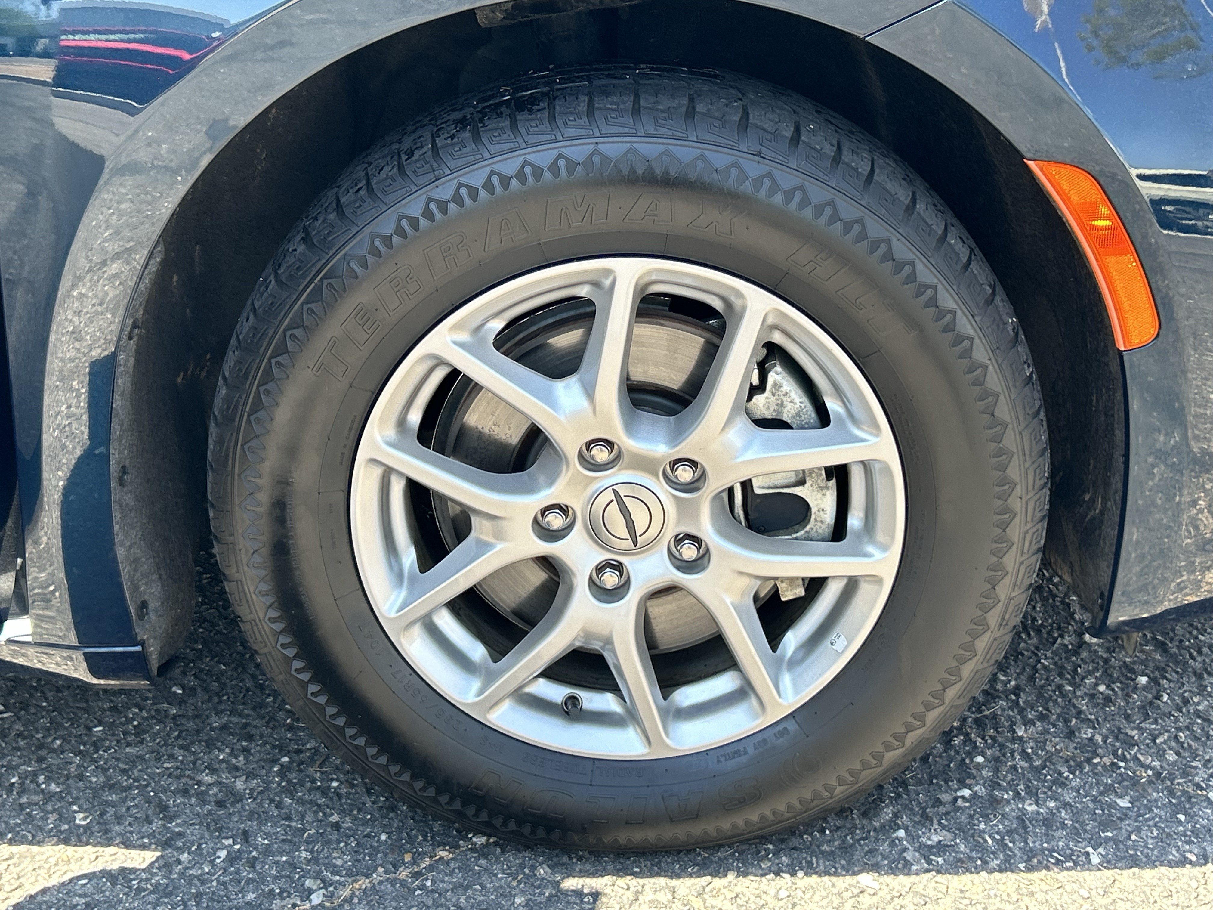 Used 2025 Chrysler Pacifica Select FWD image 7