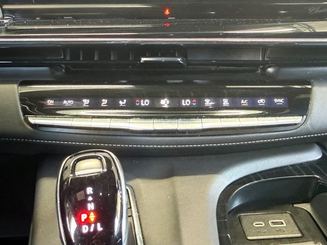 Certified 2024 Cadillac Escalade ESV Sport RWD image 4