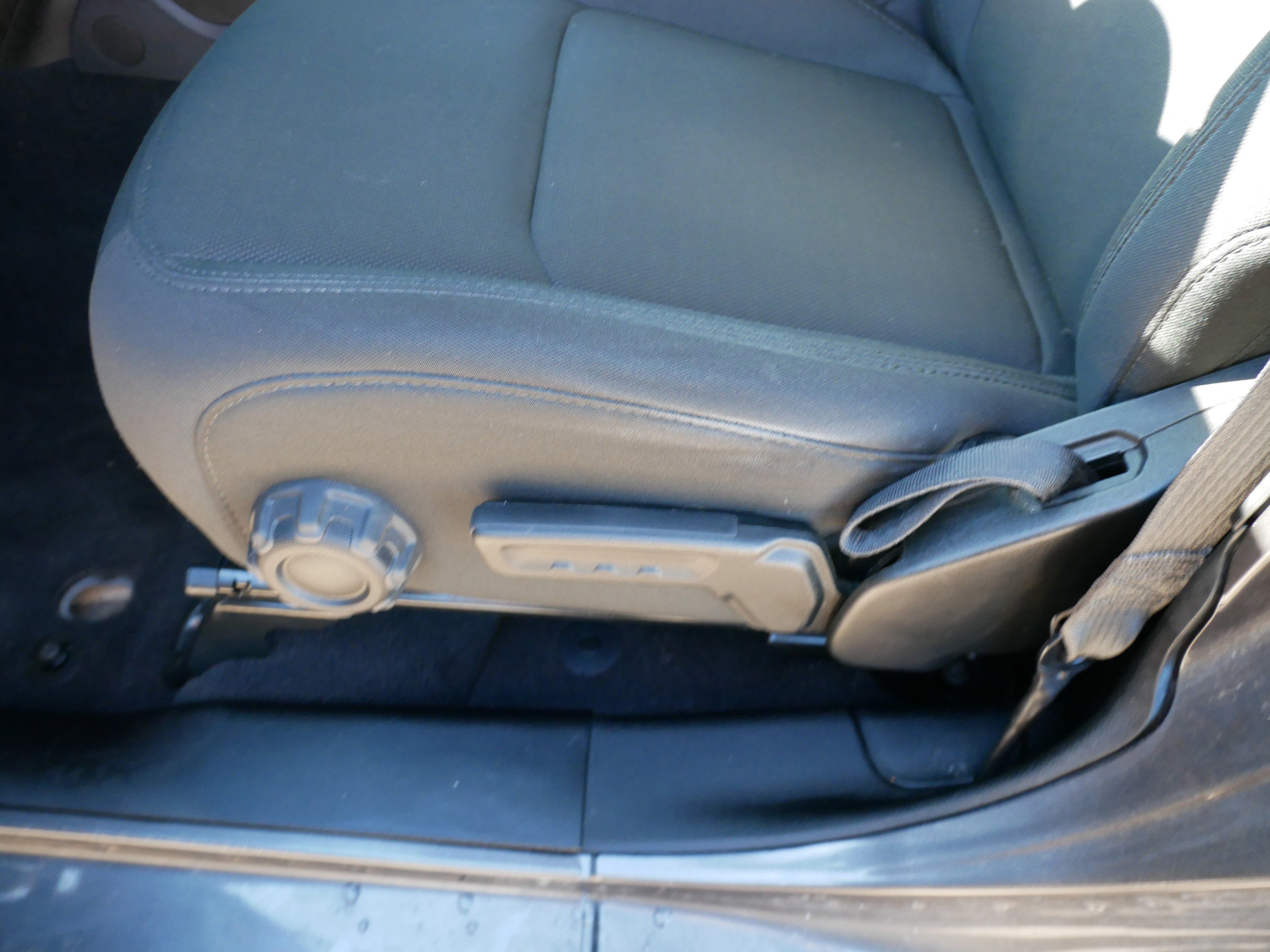 Used 2021 Jeep Gladiator Willys image 19