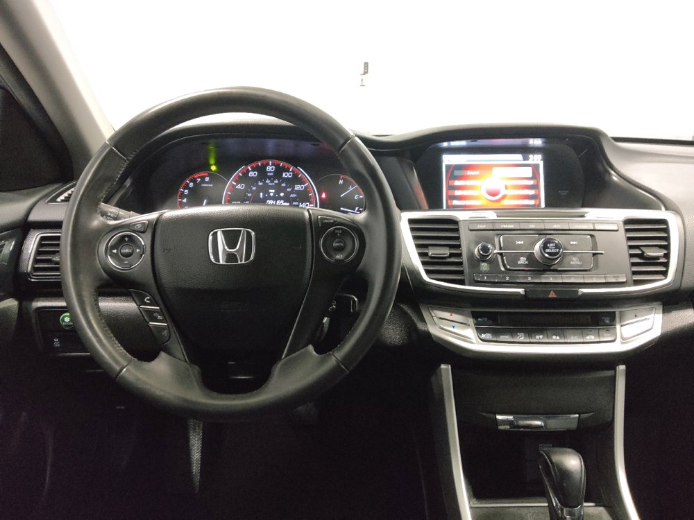 Used 2015 Honda Accord Sport image 22