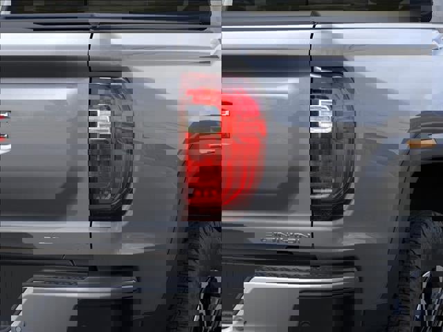 New 2026 GMC Canyon Denali AWD/4WD image 11