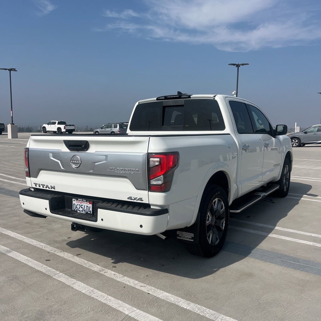 Certified 2023 Nissan Titan Platinum Reserve w/ Moonroof Package image 18