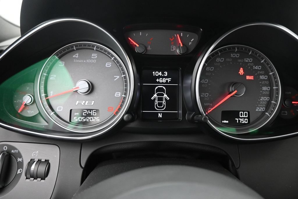 Used 2012 Audi R8 V8 AWD/4WD image 25