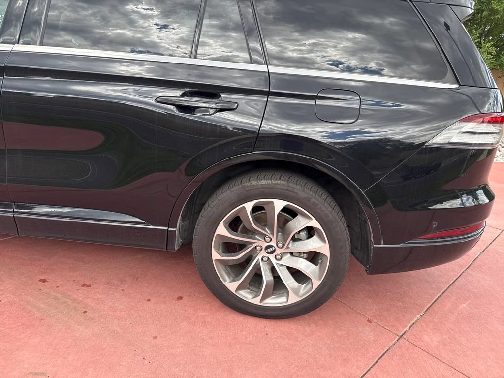 Used 2022 Lincoln Aviator Grand Touring w/ Equipment Group 301A AWD/4WD image 38