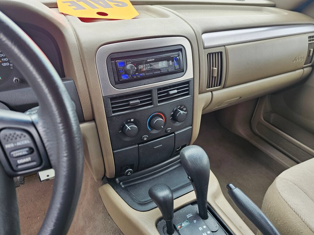 Used 2001 Jeep Grand Cherokee Laredo AWD/4WD image 25