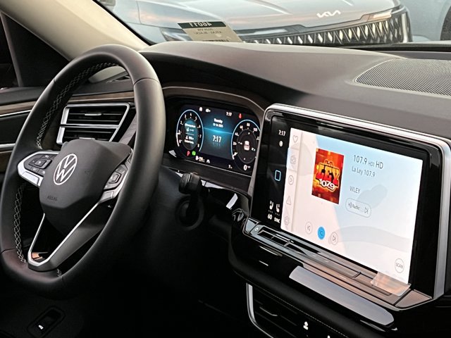 New 2026 Volkswagen Atlas SE image 5