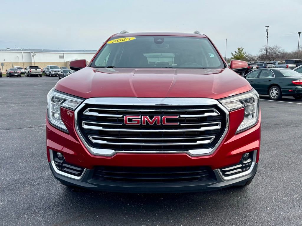 Used 2023 GMC Terrain SLT image 10