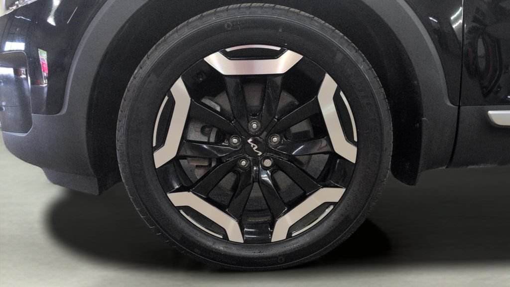 Used 2024 Kia Telluride EX X-Line AWD/4WD image 31