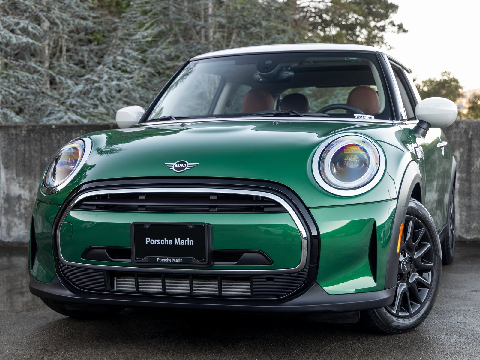 Used 2023 MINI Cooper 2-Door Hardtop w/ Signature Upholstery Package image 7