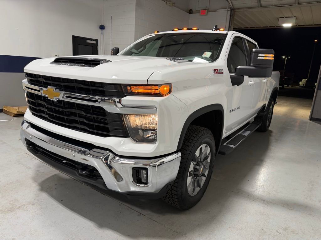 New 2026 Chevrolet Silverado 2500 LT w/ All Star Edition image 35