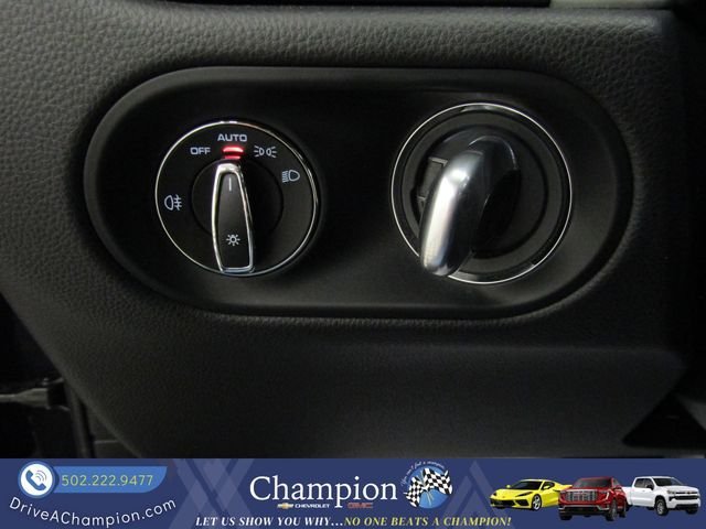 Used 2020 Porsche Macan AWD/4WD image 29