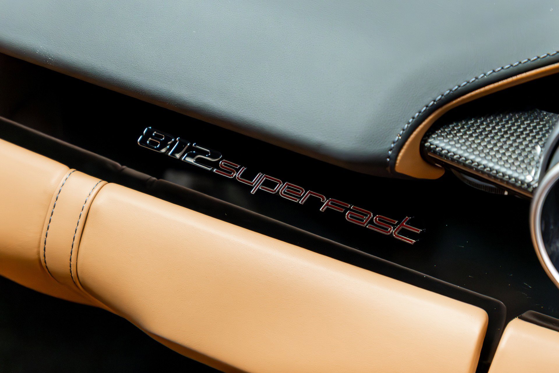 Used 2020 Ferrari 812 Superfast RWD image 29