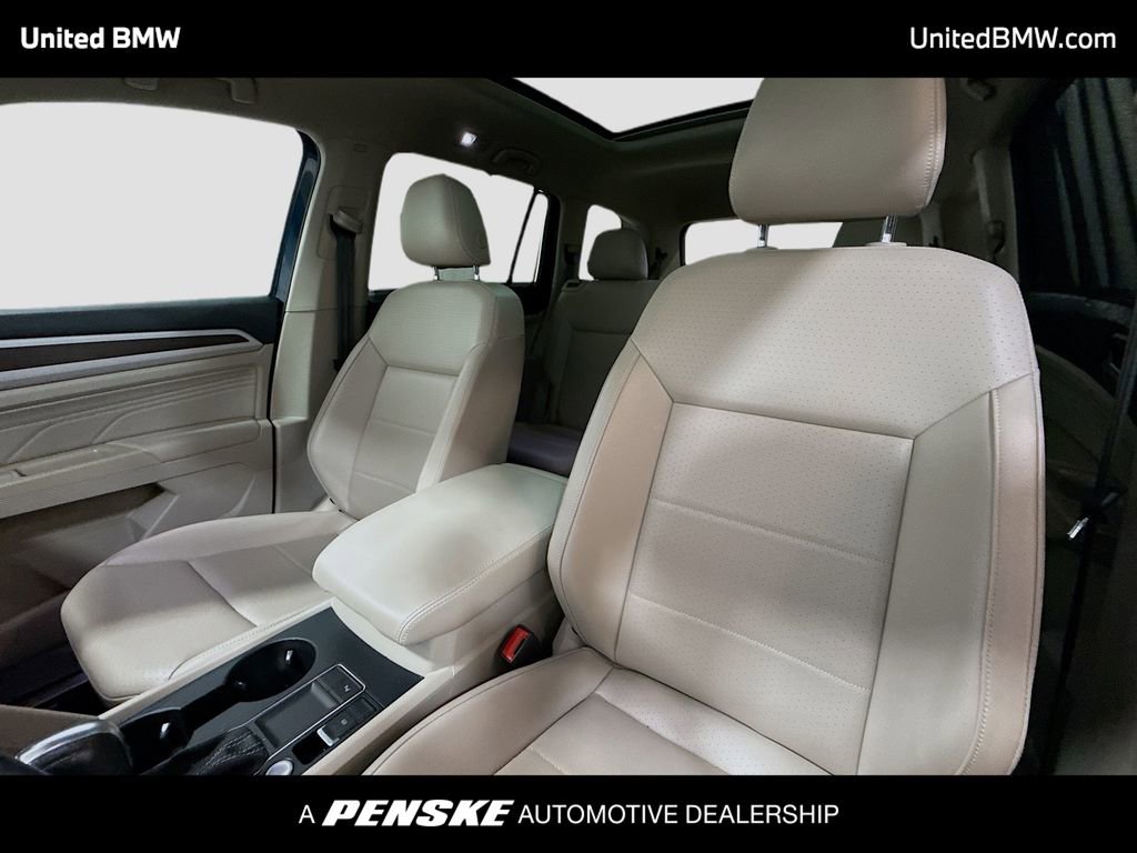 Used 2021 Volkswagen Atlas SE w/ Panoramic Sunroof Package image 5