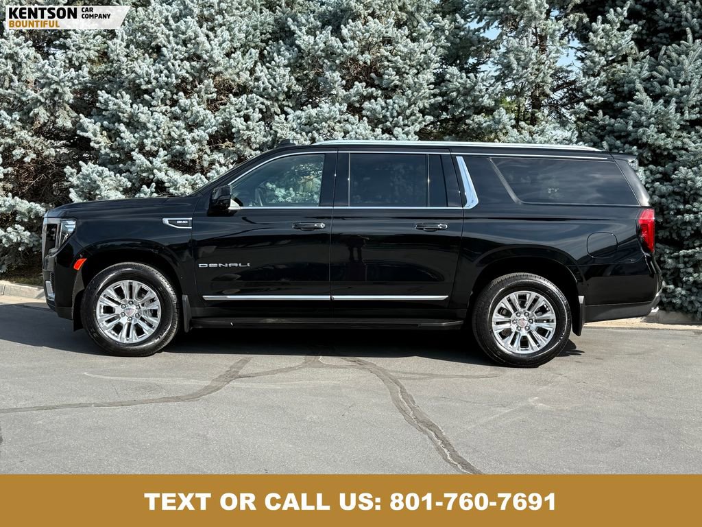 Used 2024 GMC Yukon XL Denali image 3