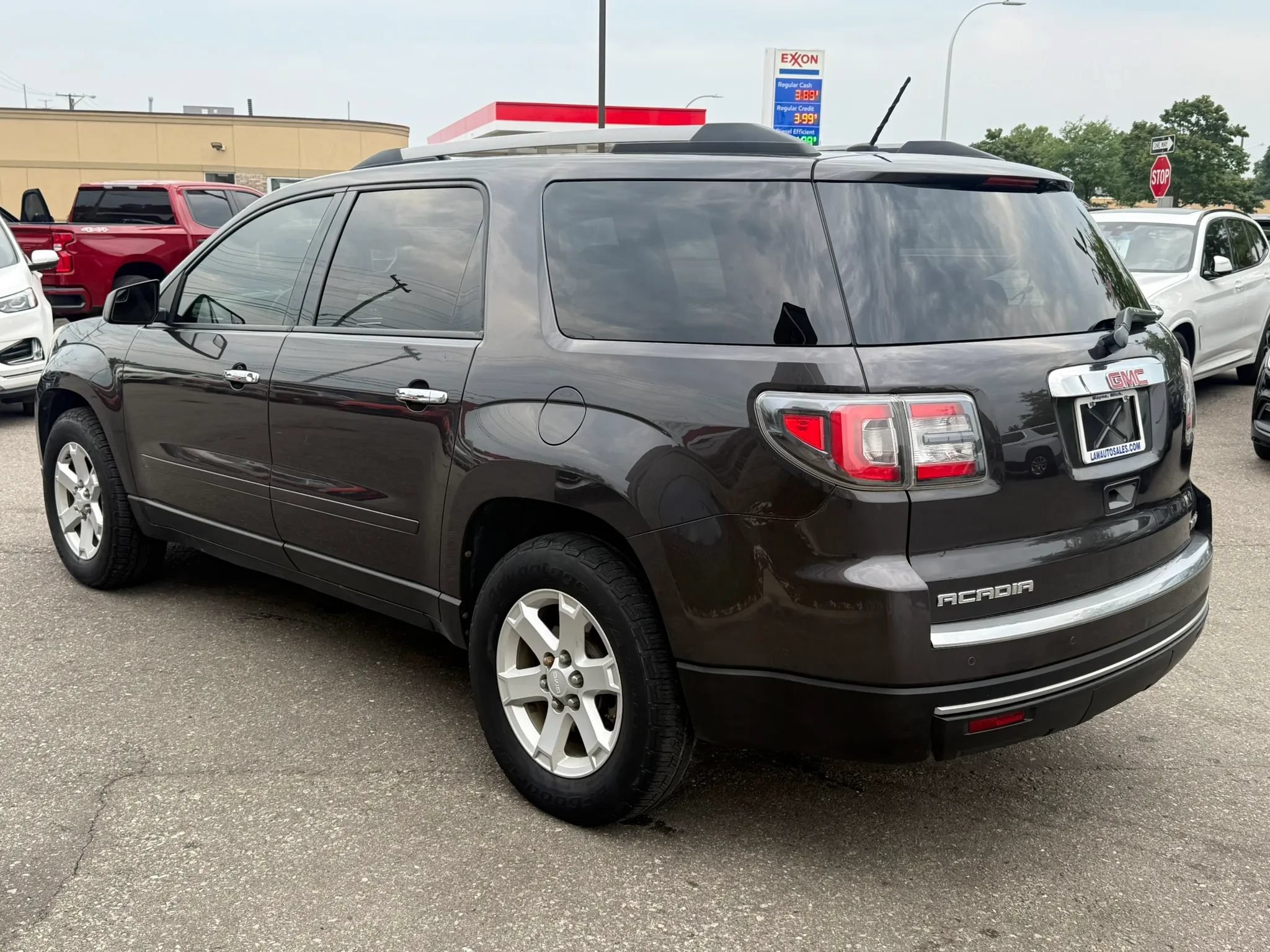 Used 2013 GMC Acadia SLE AWD/4WD image 7
