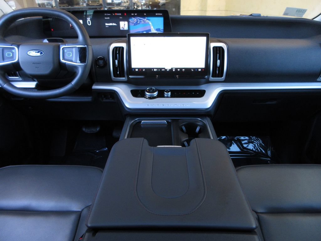 Certified 2025 Ford Expedition Max Active RWD image 17