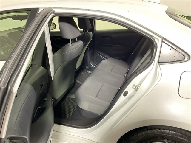Used 2024 Toyota Corolla LE image 31