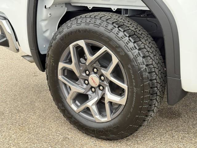 New 2026 GMC Sierra 1500 SLE image 12