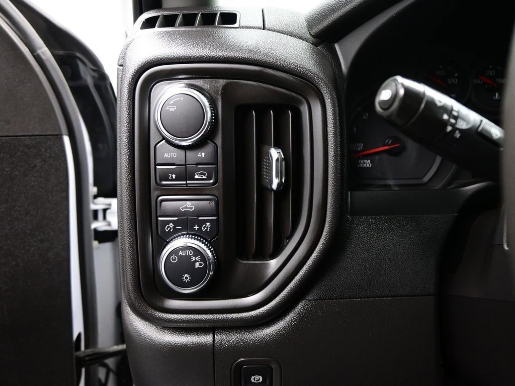 Used 2024 GMC Sierra 1500 Pro w/ Pro Value Package image 13