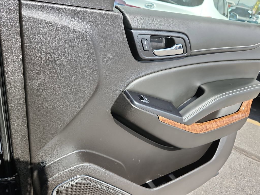 Used 2017 Chevrolet Tahoe Premier image 18
