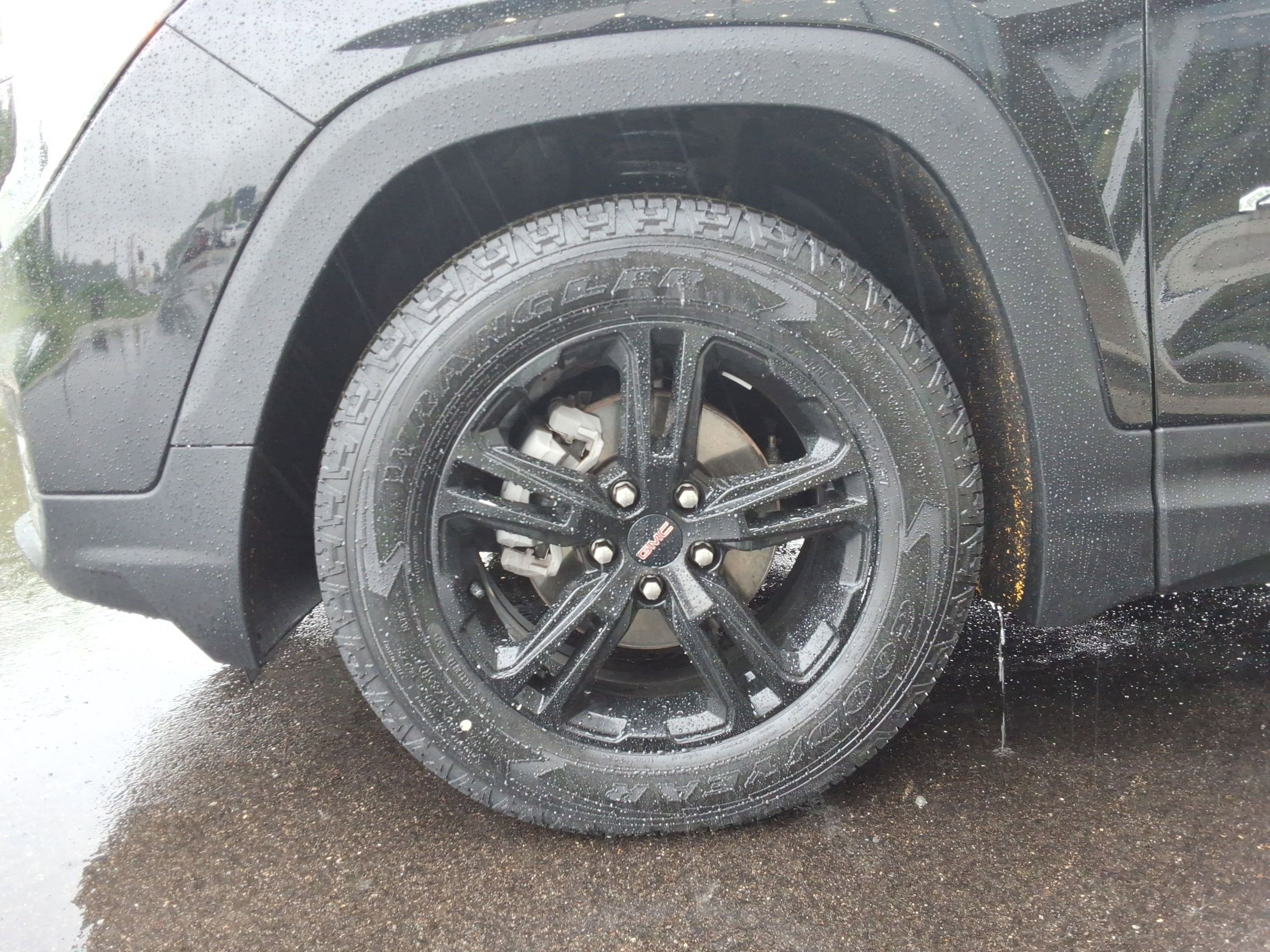 Used 2022 GMC Terrain AT4 w/ LPO, Floor Liner Package image 34