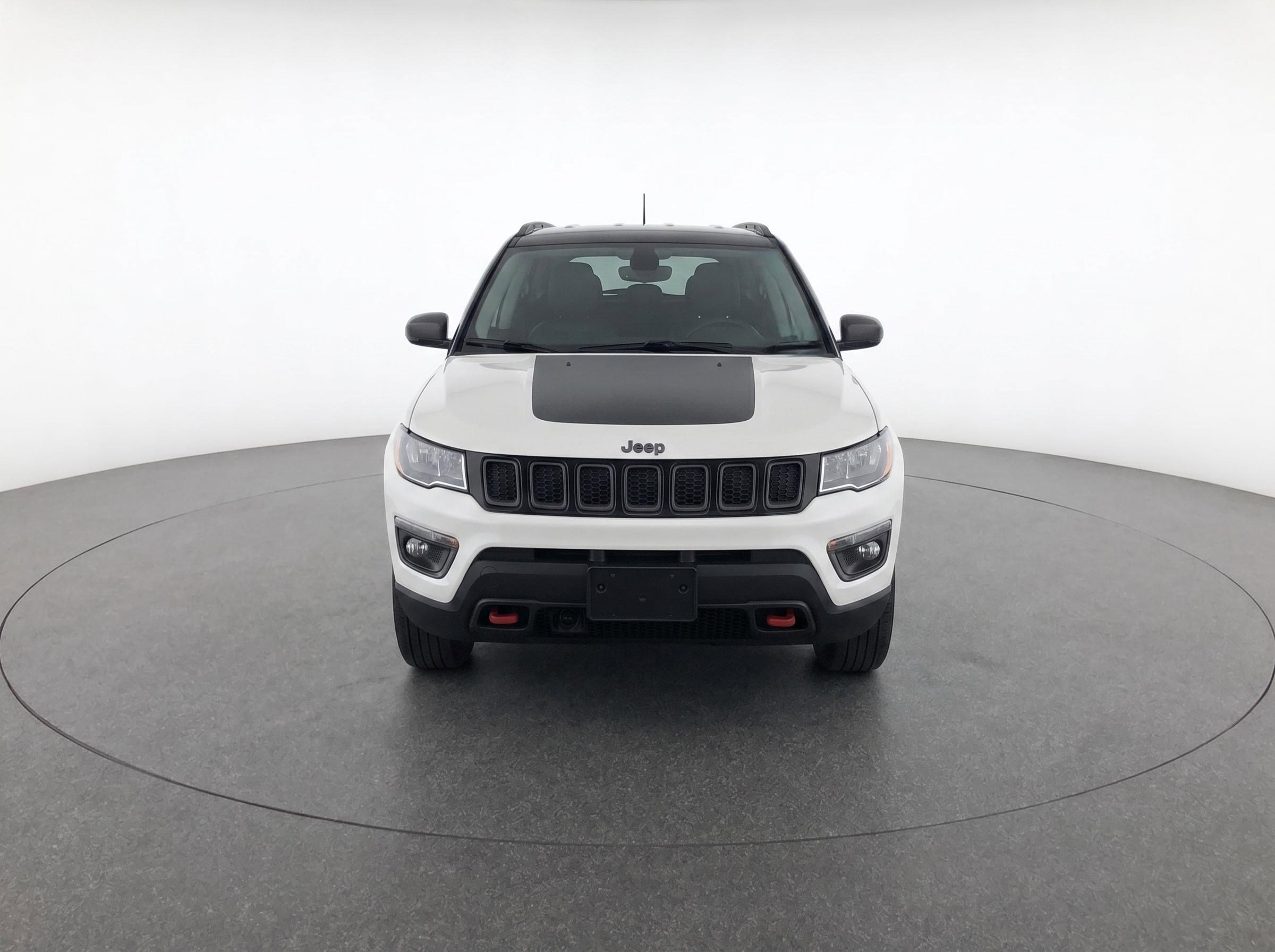 Used 2018 Jeep Compass Trailhawk w/ Leather Interior Group AWD/4WD image 5