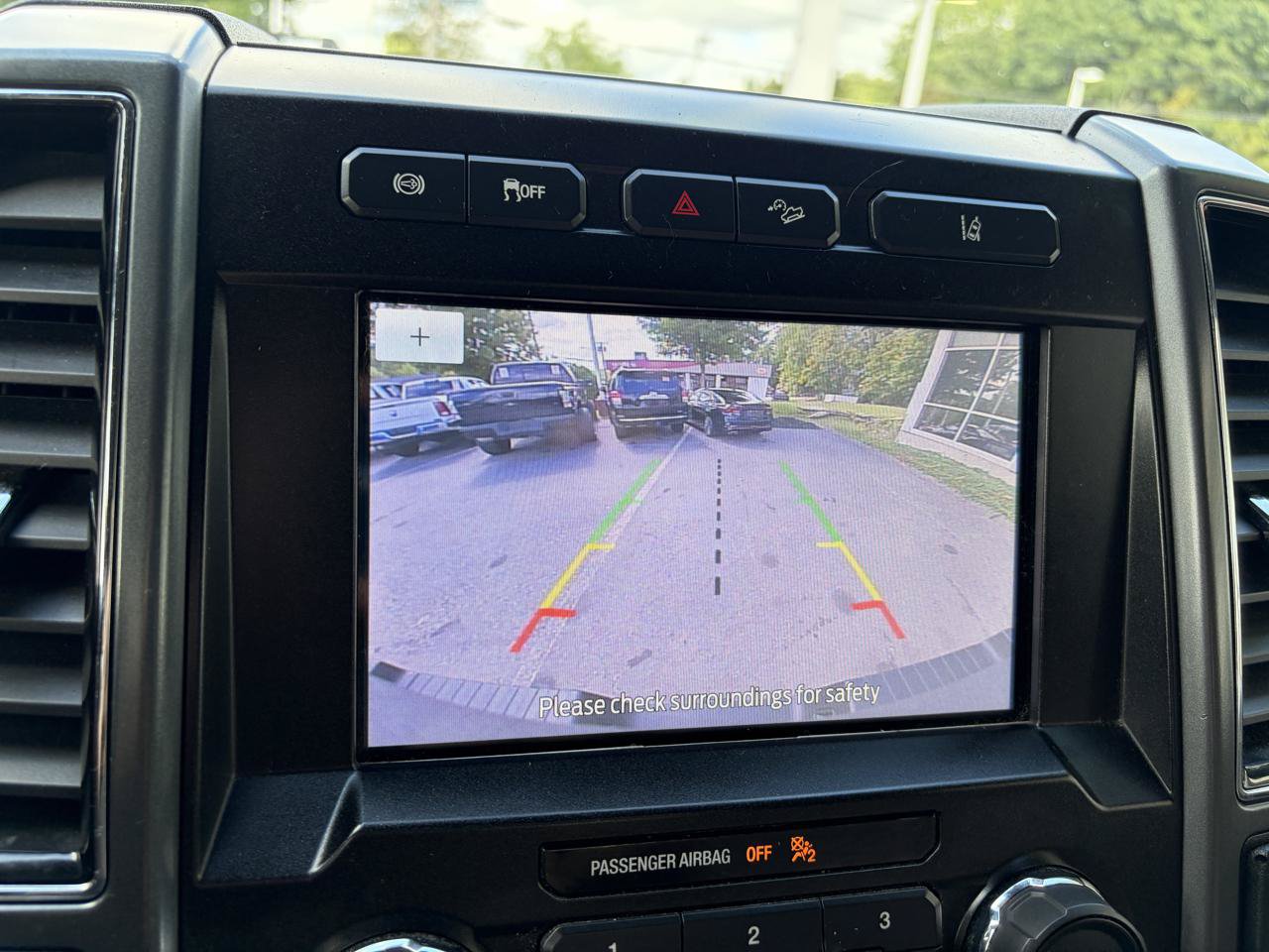 Used 2020 Ford F250 XLT w/ FX4 Off-Road Package AWD/4WD image 28