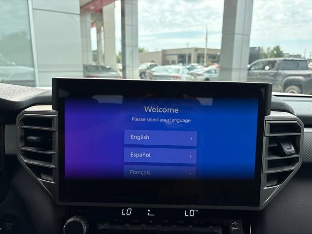 Used 2026 Toyota Tundra Limited AWD/4WD image 16
