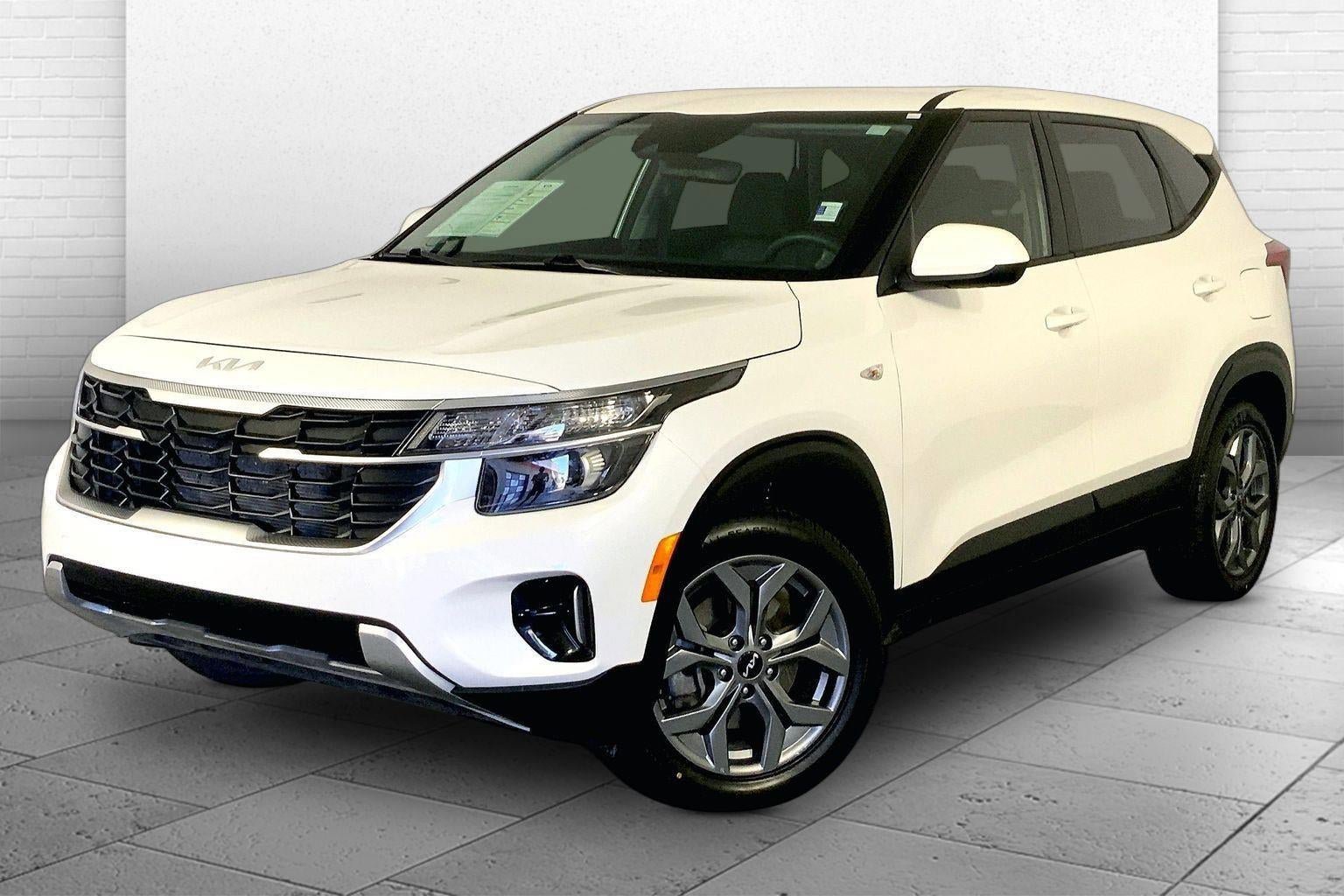 Certified 2024 Kia Seltos LX AWD/4WD image 12