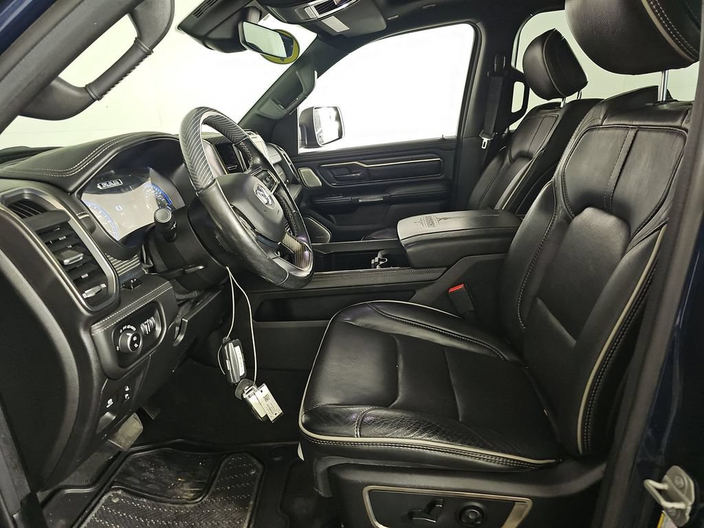 Used 2019 RAM 1500 Limited AWD/4WD image 2