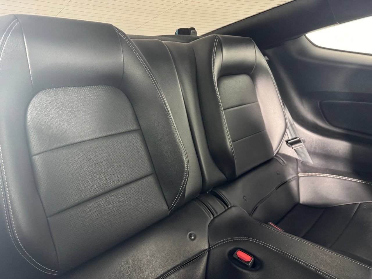 Used 2022 Ford Mustang GT Premium RWD image 28