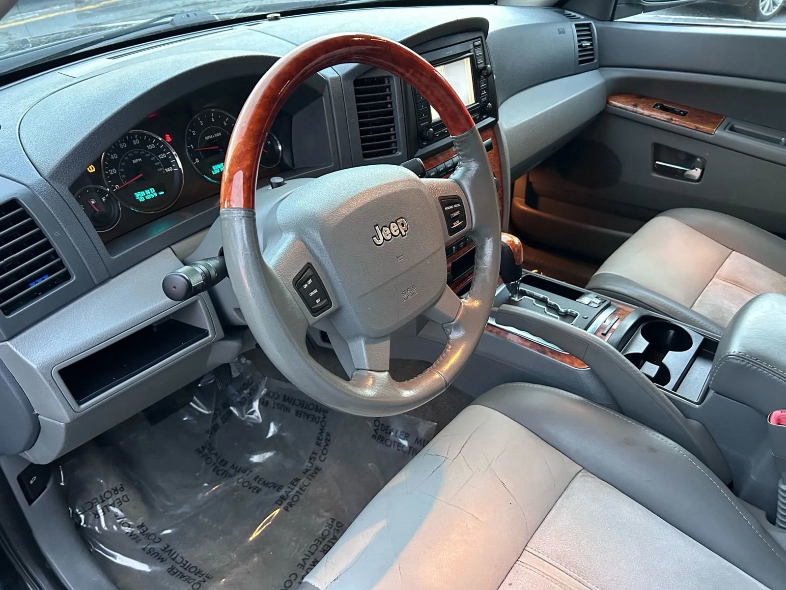 Used 2006 Jeep Grand Cherokee Overland w/ Skid Plate Group image 7