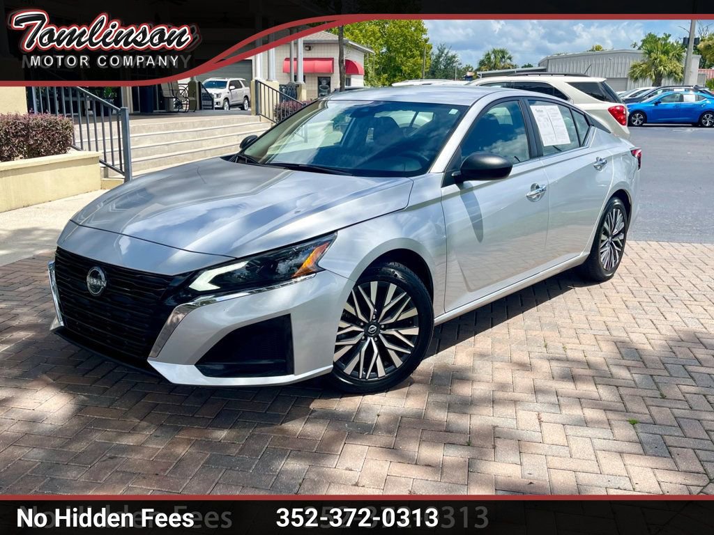 Used 2024 Nissan Altima 2.5 SV
