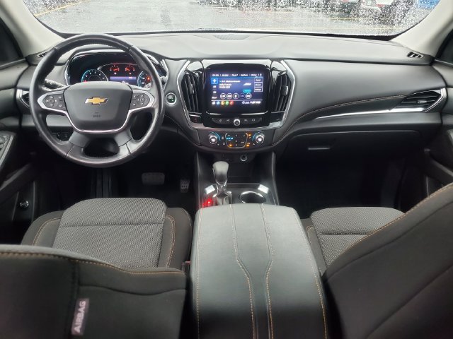 Used 2021 Chevrolet Traverse LT FWD image 16