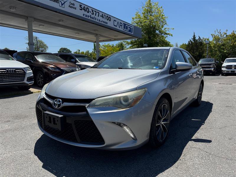 Used 2016 Toyota Camry XSE w/ Moonroof Package FWD image 1