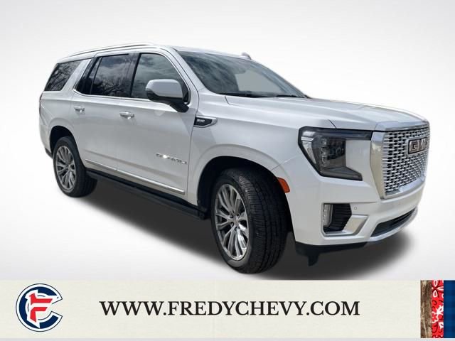 Used 2021 GMC Yukon Denali w/ Denali Premium Package image 9