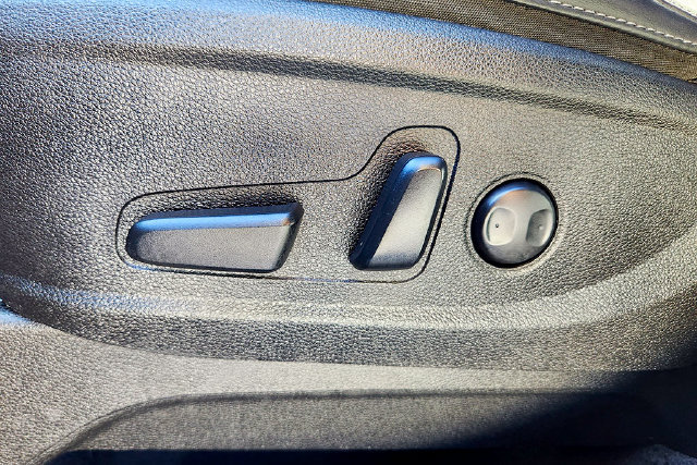Used 2023 Kia Telluride S AWD/4WD image 23