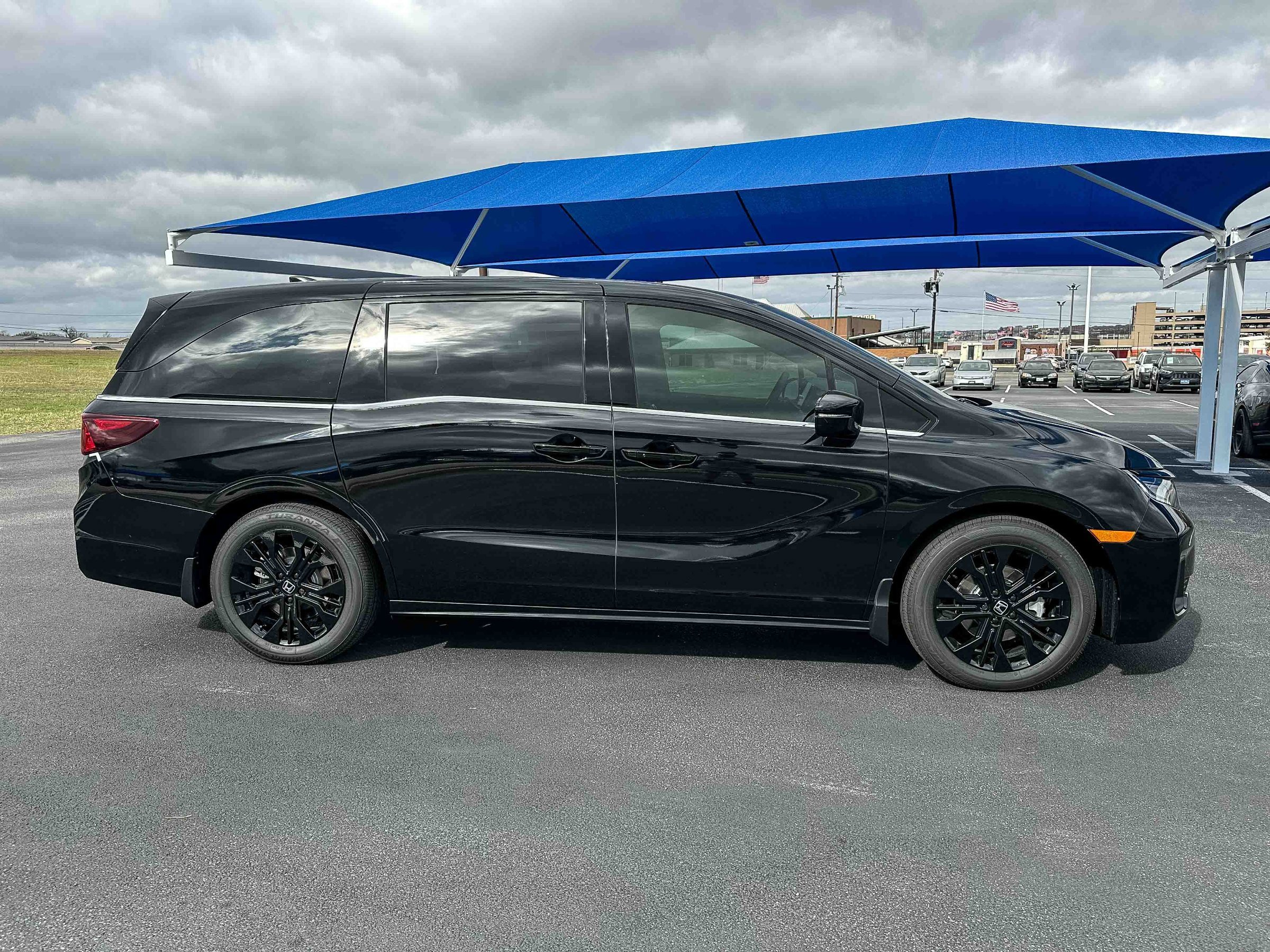 New 2026 Honda Odyssey Sport-L image 5
