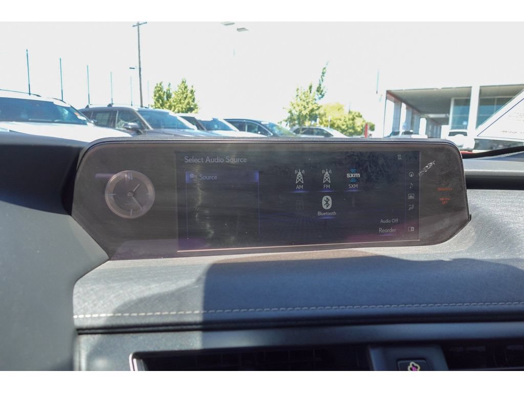 Used 2019 Lexus UX 200 w/ Premium Package FWD image 18
