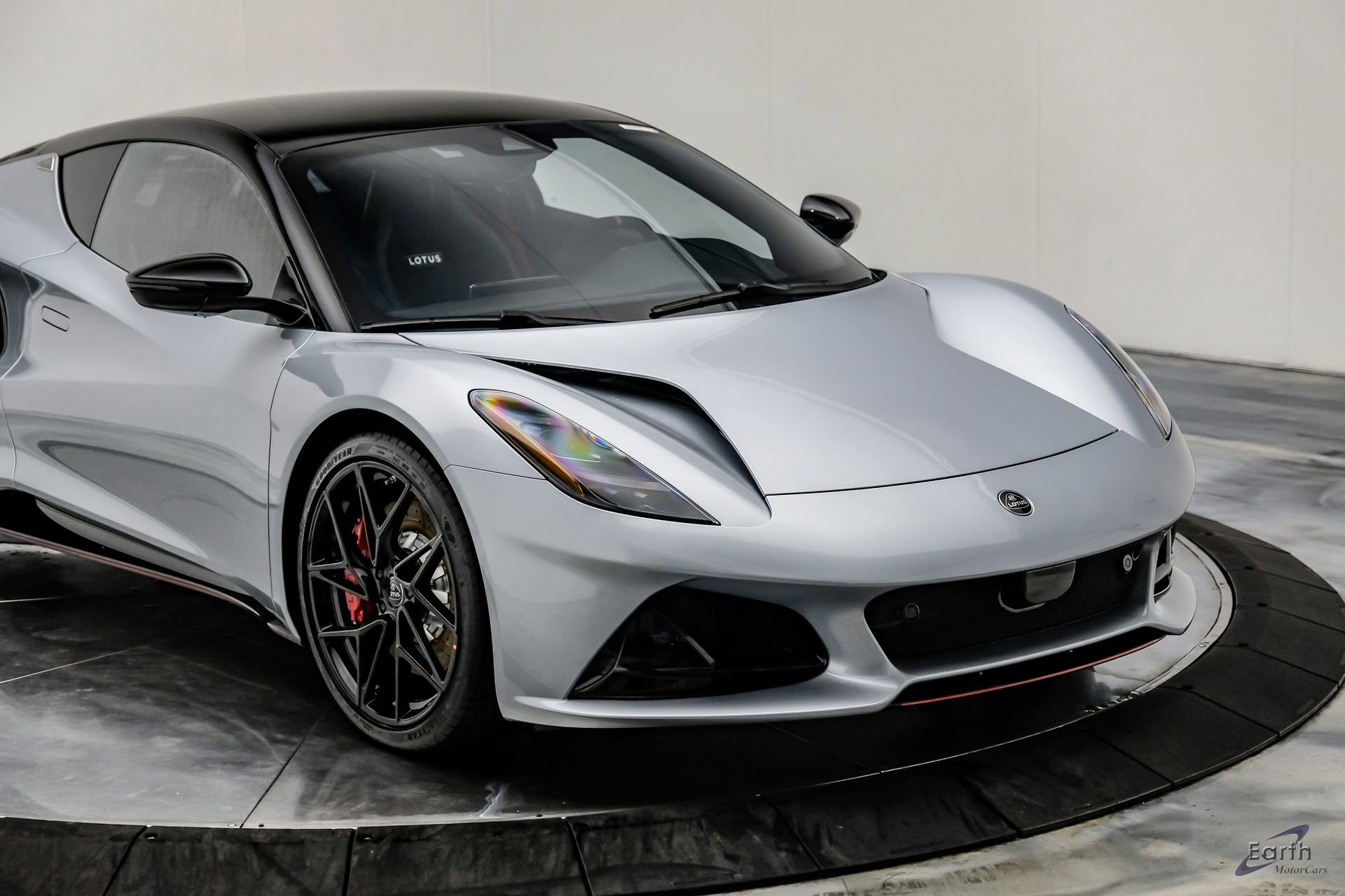 New 2026 Lotus Emira SE image 30