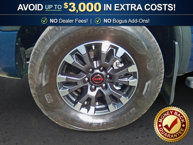 Used 2023 Nissan Titan PRO-4X w/ Pro-4x Utility Package AWD/4WD image 13