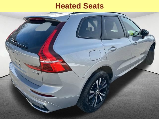 Used 2024 Volvo XC60 B5 Core image 12