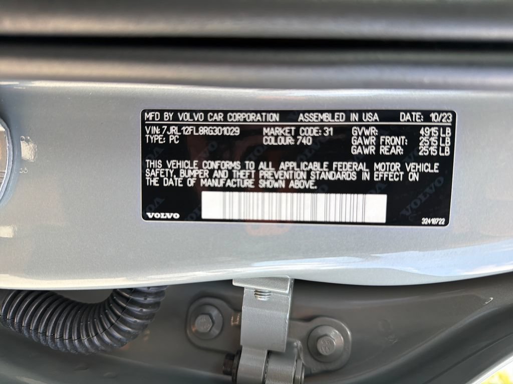 Used 2024 Volvo S60 B5 Plus FWD image 32