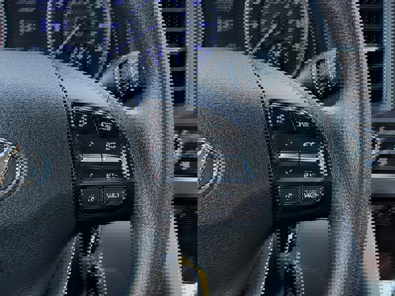 Used 2020 Hyundai Elantra SEL image 17