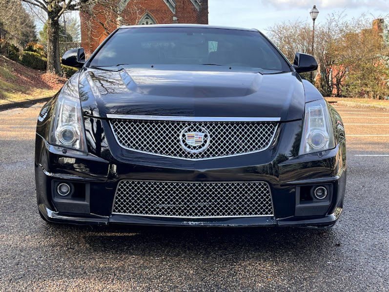 Used 2011 Cadillac CTS V image 27