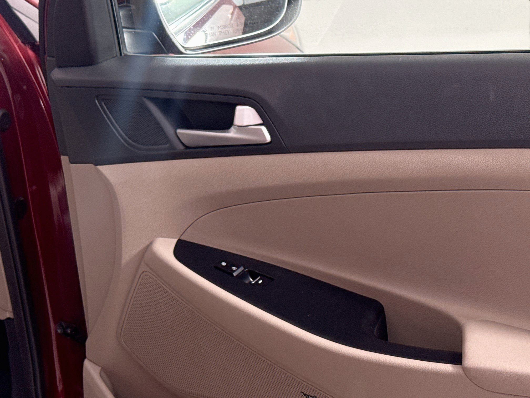 Used 2020 Hyundai Tucson Limited w/ Cargo Package AWD/4WD image 31