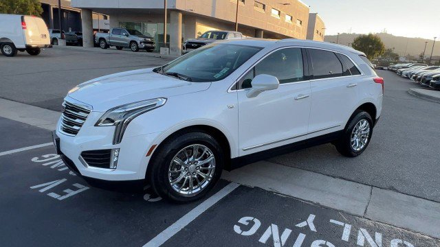 Used 2017 Cadillac XT5 Luxury w/ Driver Awareness Package image 4