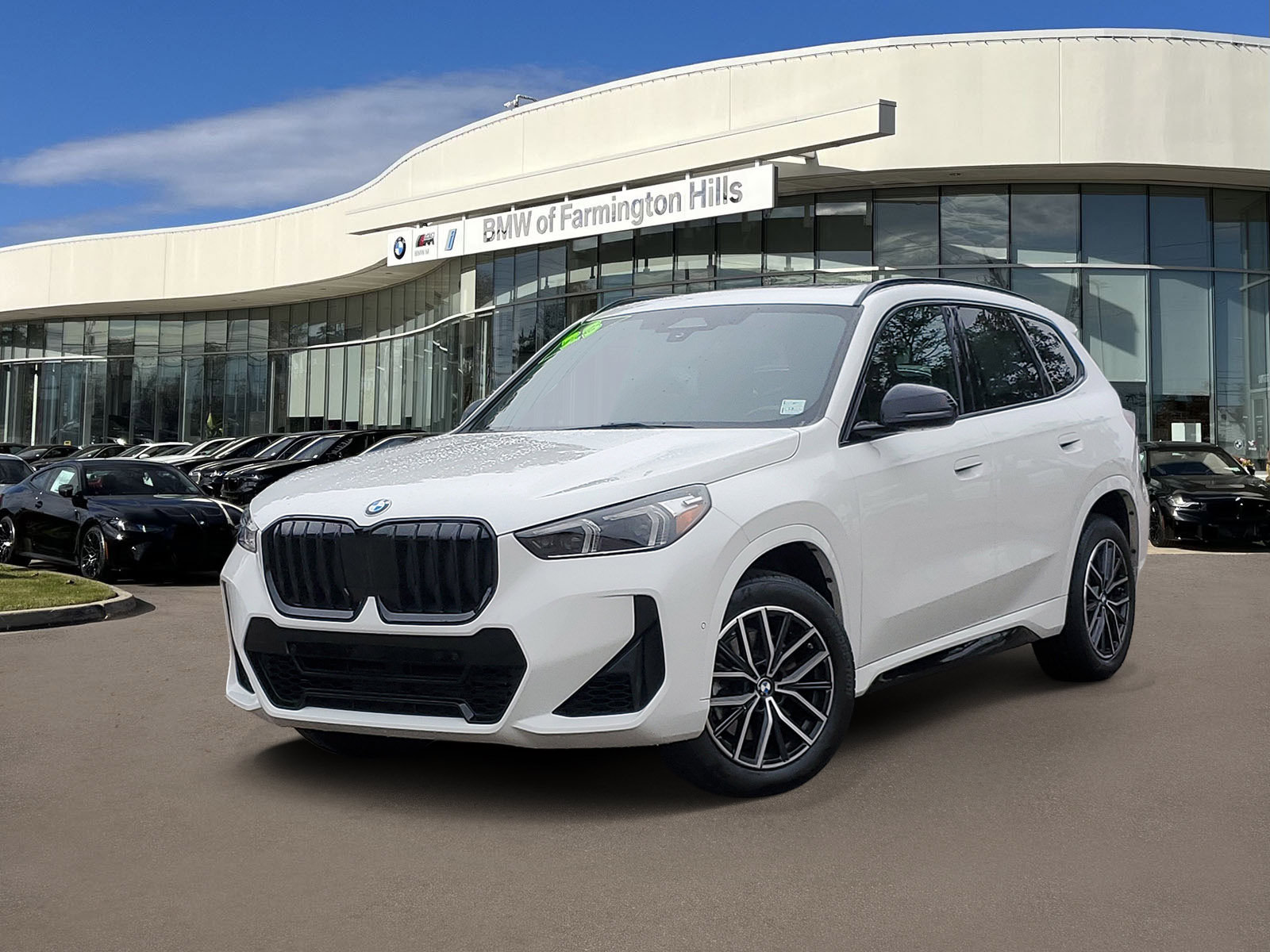 Used 2023 BMW X1 xDrive28i w/ M Sport Package