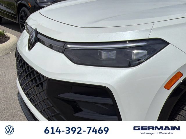 New 2026 Volkswagen Tiguan SE R-Line AWD/4WD image 13