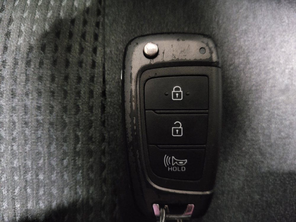 Used 2022 Hyundai Santa Fe SE image 32
